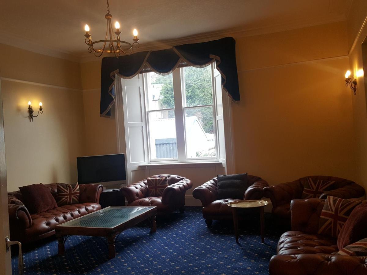 The Spread Eagle Hotel Джедбърг Екстериор снимка