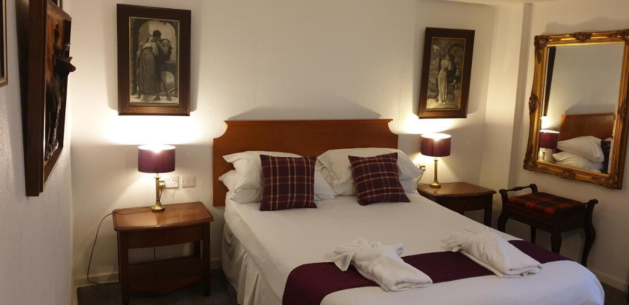 The Spread Eagle Hotel Джедбърг Екстериор снимка